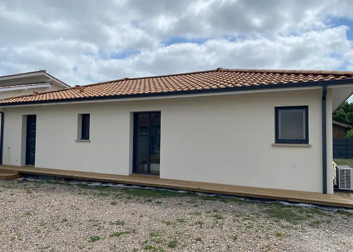 فيلة Maison Du Lanot