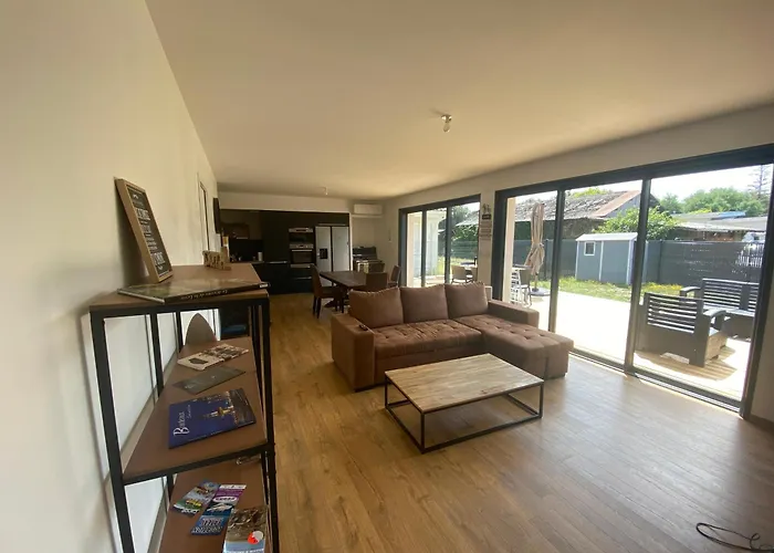 Maison Du Lanot ساليس